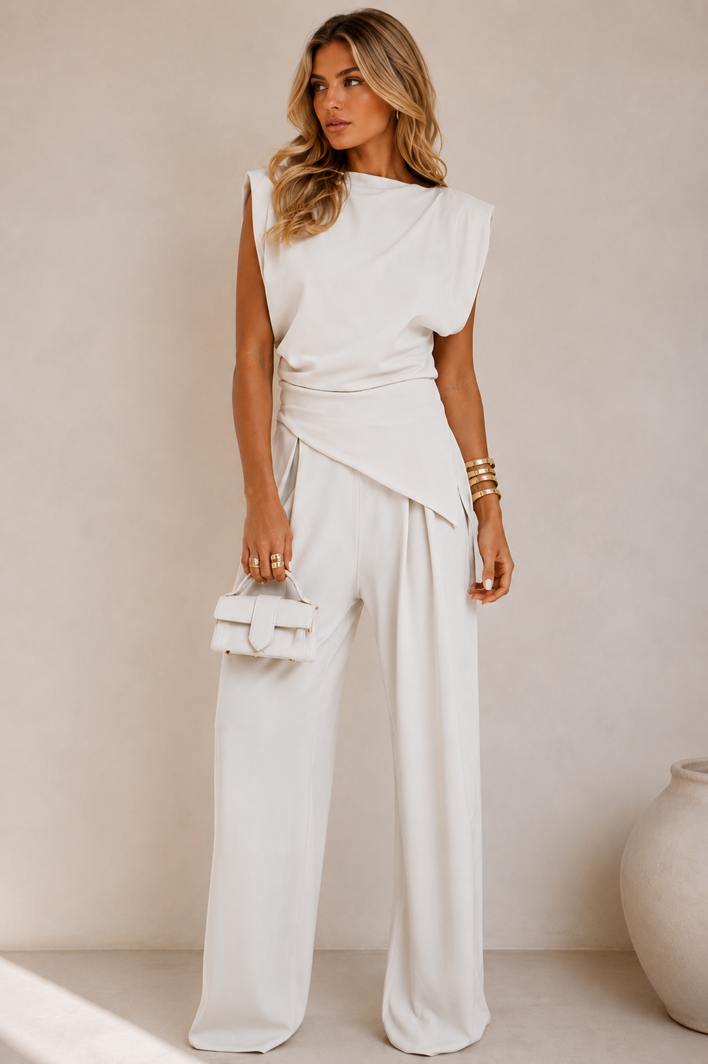 AMALIA SET - ESSENTIALS EDITION